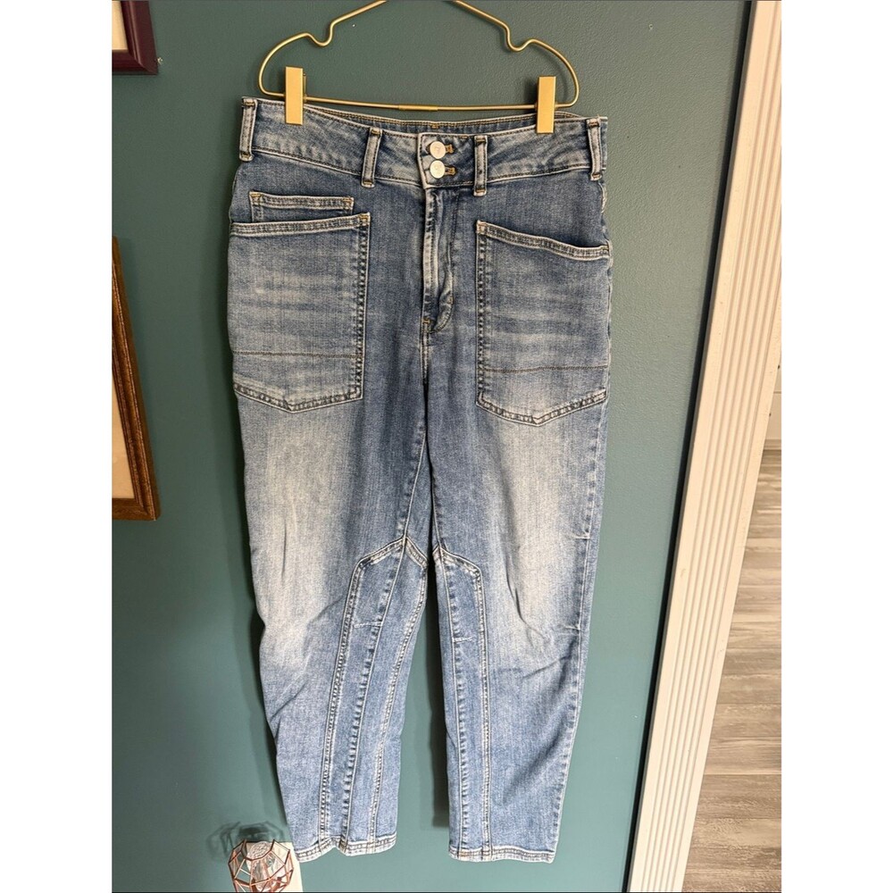 Pilcro Light Blue Straight-Leg Jeans with Patch Pockets